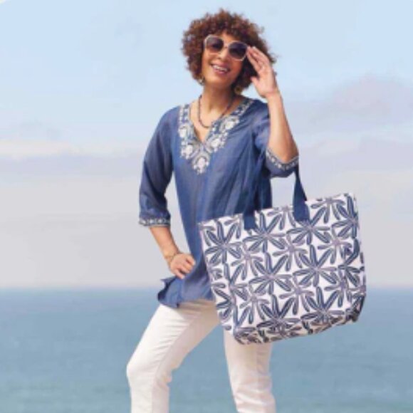 RockFlowerPaper - Geo Starfish Carryall - Picture 3 of 4